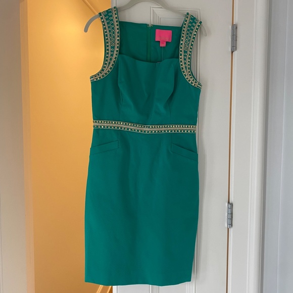 Lilly Pulitzer - Picture 3 of 4